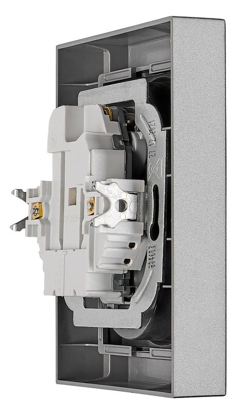 Priză dublă completă cu Pin PE, 2xPE, 1 priză rotită 45°, an