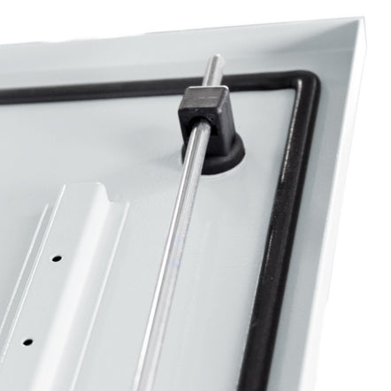 Ramă aplicată+uşă 3A-33, A=250mm+placă sp.+mâner rot. IP54