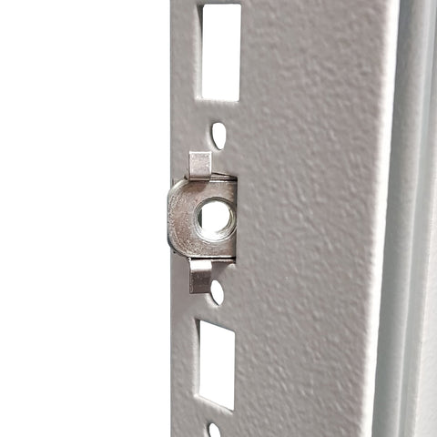 Piuliţă clipsabilă M6 (1 set=10 buc.)