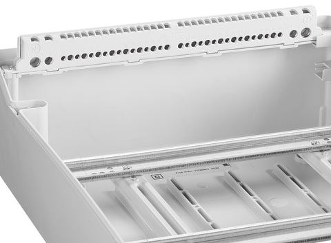 Dulap distrib. apl. IP65, 24UH, 2 rând. cu uşă transparentă