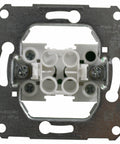 Mecanism buton cu revenire