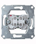 Mecanism buton dublu cu revenire