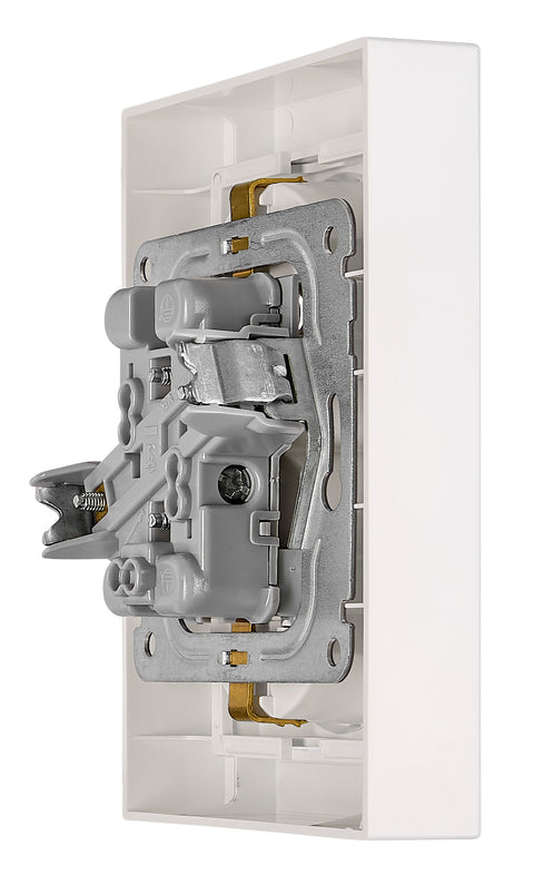 Priză dublă completă cu protecție, cleme cu șurub, albă