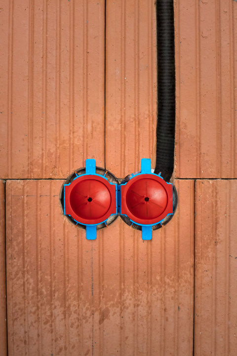 Thermo switch box windproof and airtight flush-mounted