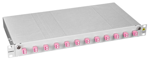 Splicebox, 16 fibre,LC,50/125µm OM4, culisant,19",1UV
