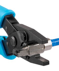 Parallel Plier for closing of S-JACK housing and