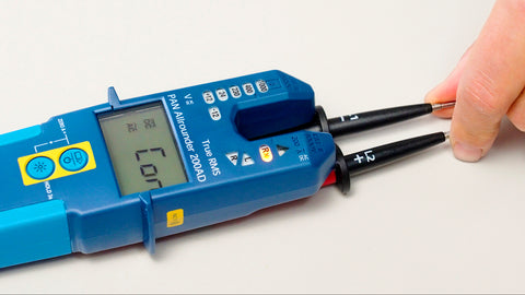 Current/ voltage tester LED+LCD 200A AC/DC, 1500VDC, 1000VAC
