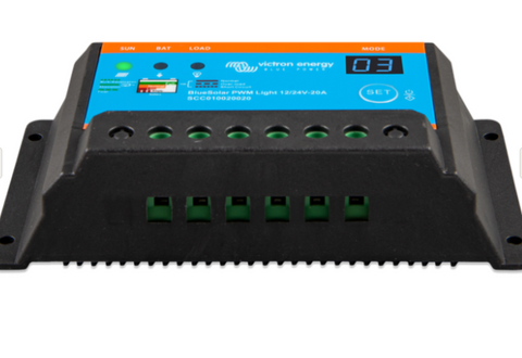 Incarcator solar 12V 24V 30A Victron Energy BlueSolar PWM-Light 12 24V-30A